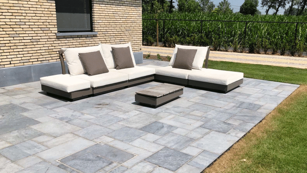 terras blauwe steen romeins verband