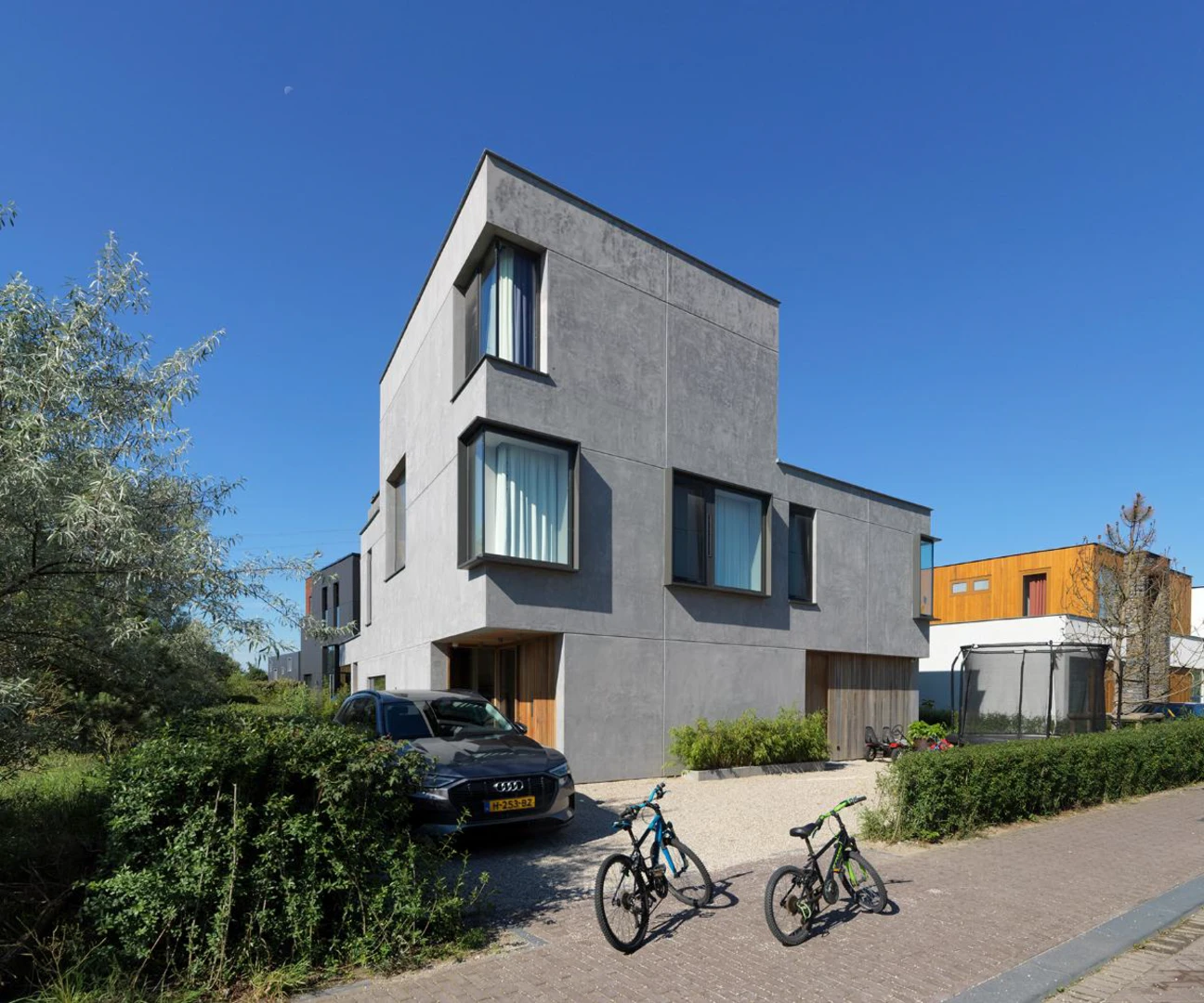 Villa U 1