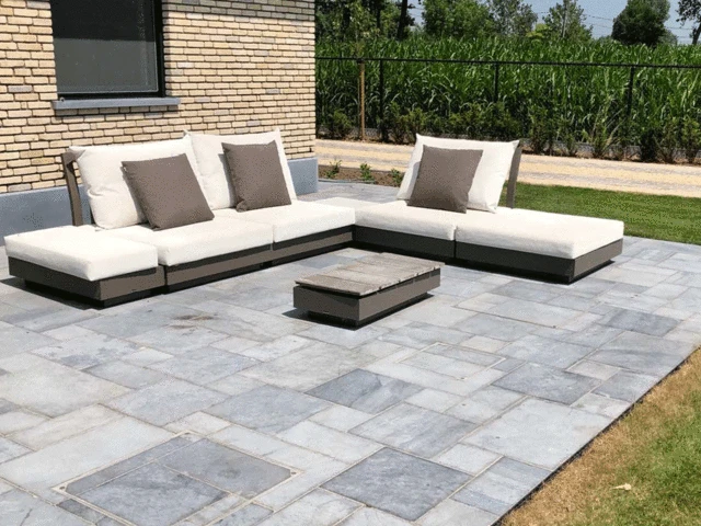 terras blauwe steen romeins verband