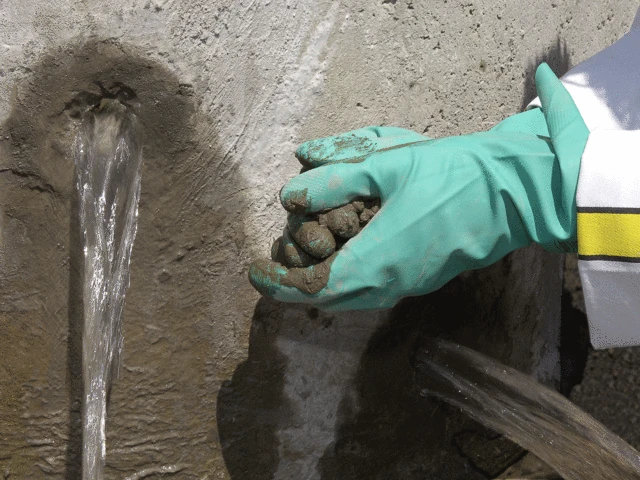 gat in beton snel afdichten